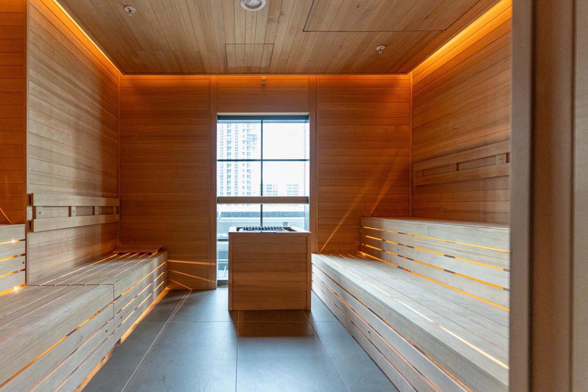 Orange Crush - Resort-style Amenities & Location Apartamento