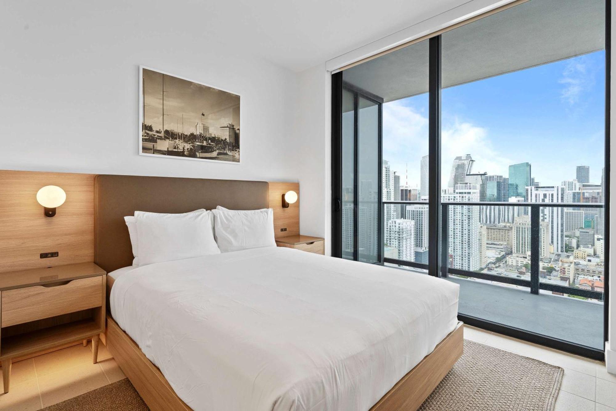 Orange Crush - Resort-style Amenities & Location Apartamento *